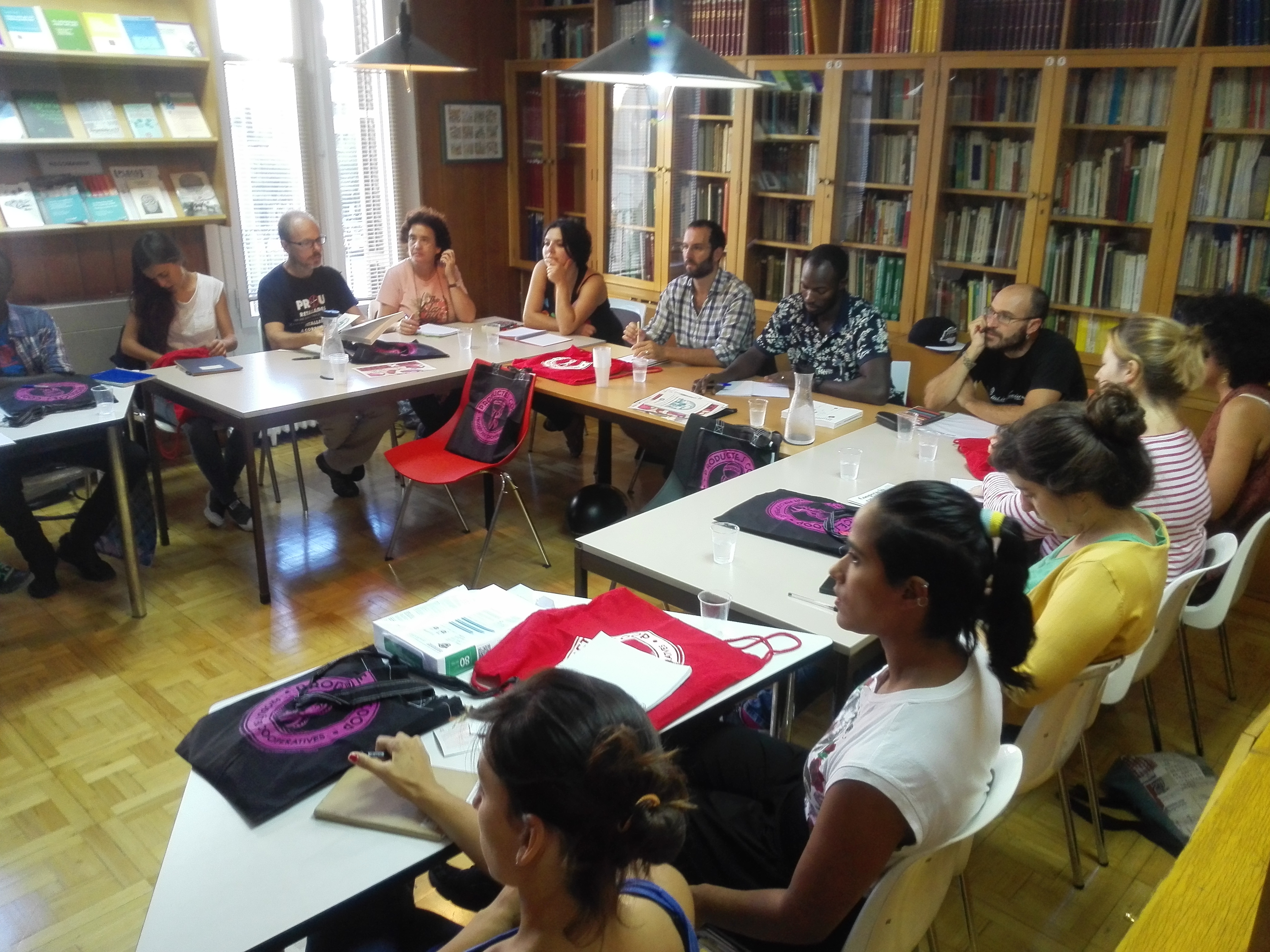 Acollim el curs d’Economia Social i Solidària – Estudis Europeus