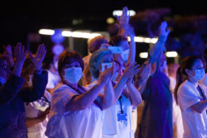 Sanitàries aplaudint